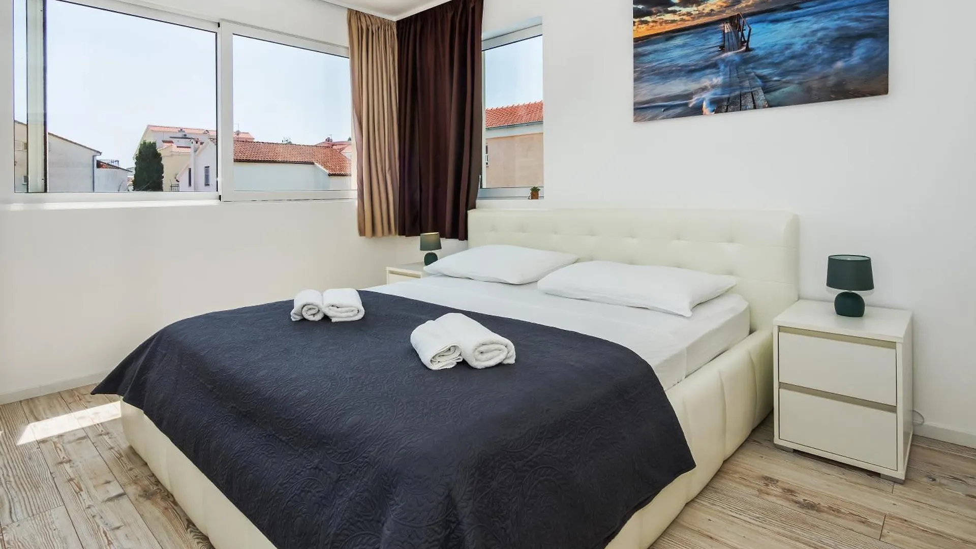 Bruno'S Poolside Apartments Trogir Croacia